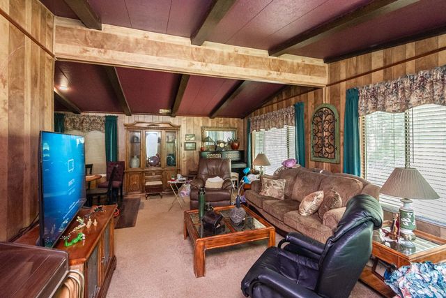 18000 W Clinton Rd, Jackson, CA 95642