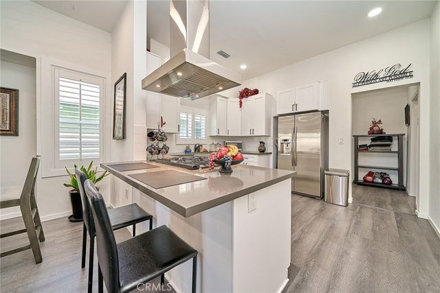 800 E 27th, Los Angeles, CA 90011