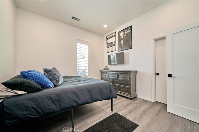 800 E 27th, Los Angeles, CA 90011