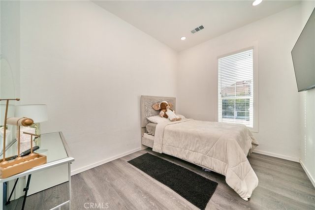 800 E 27th, Los Angeles, CA 90011