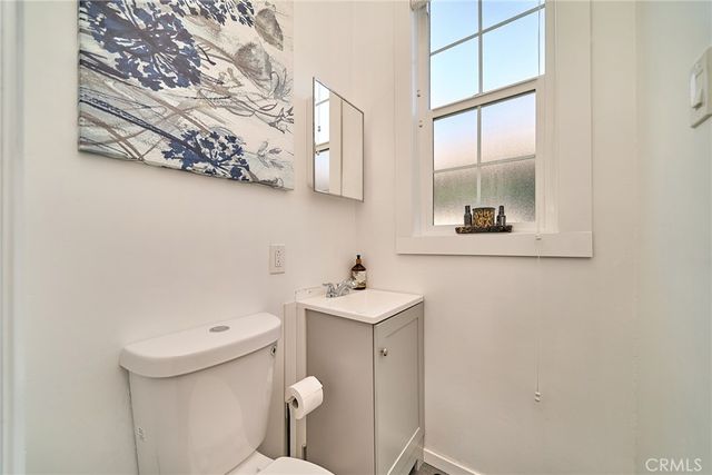 800 E 27th, Los Angeles, CA 90011