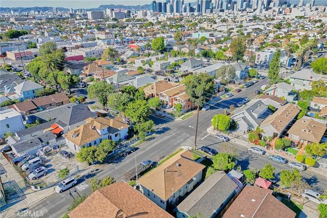 800 E 27th, Los Angeles, CA 90011