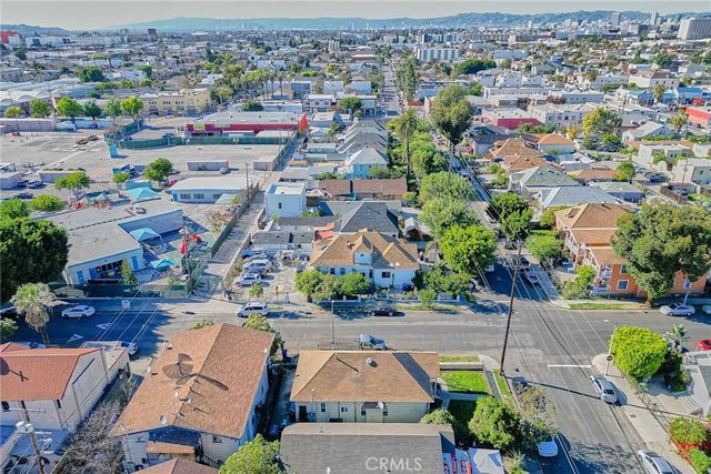 800 E 27th, Los Angeles, CA 90011