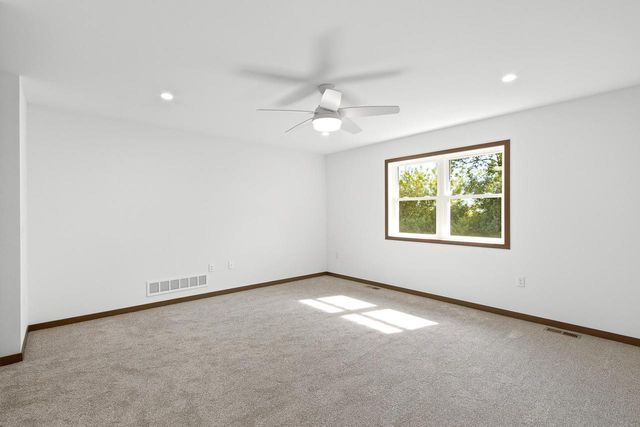 514 Roosevelt Street, Baraboo, WI 53913