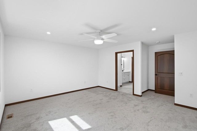 514 Roosevelt Street, Baraboo, WI 53913