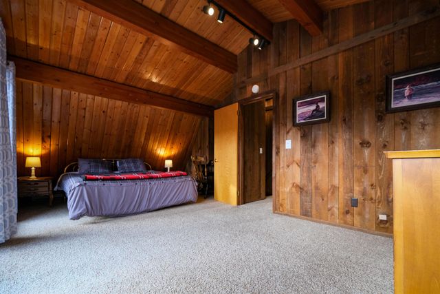 609 Alpine Drive, Mount Holly, VT 05758