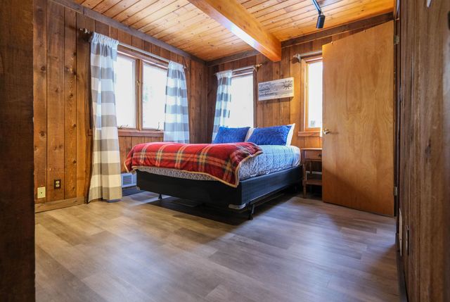 609 Alpine Drive, Mount Holly, VT 05758