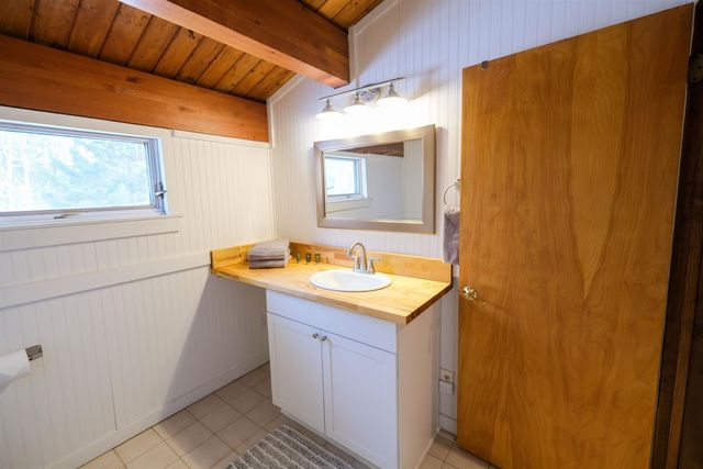 609 Alpine Drive, Mount Holly, VT 05758