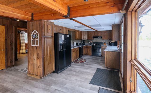 609 Alpine Drive, Mount Holly, VT 05758