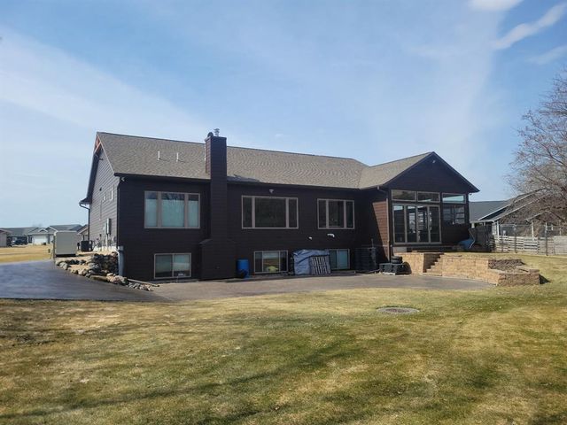 3482 Creek Ridge Drive, Eau Claire, WI 54703