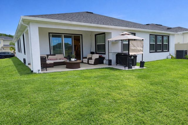 10437 LAXER CAY LOOP, San Antonio, FL 33576