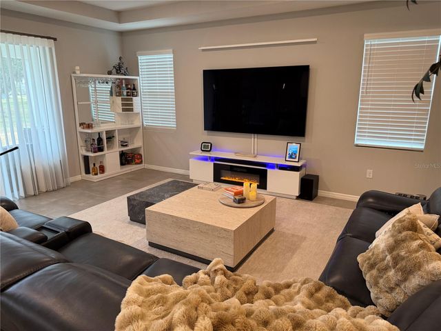 10437 LAXER CAY LOOP, San Antonio, FL 33576