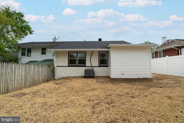 7850 BURNSIDE RD, Landover, MD 20785