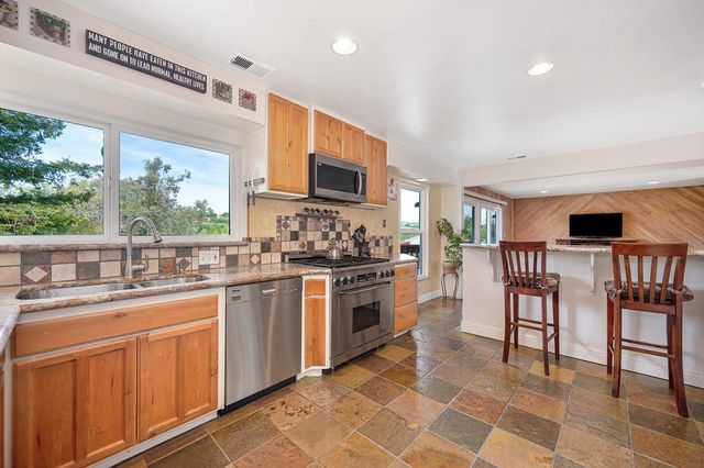 893 Shasta Cir, El Dorado Hills, CA 95762