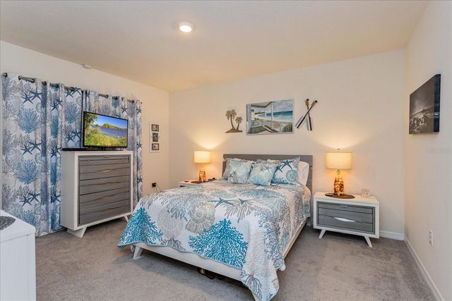 6358 SANDERS GROVE CIRCLE, Okahumpka, FL 34762