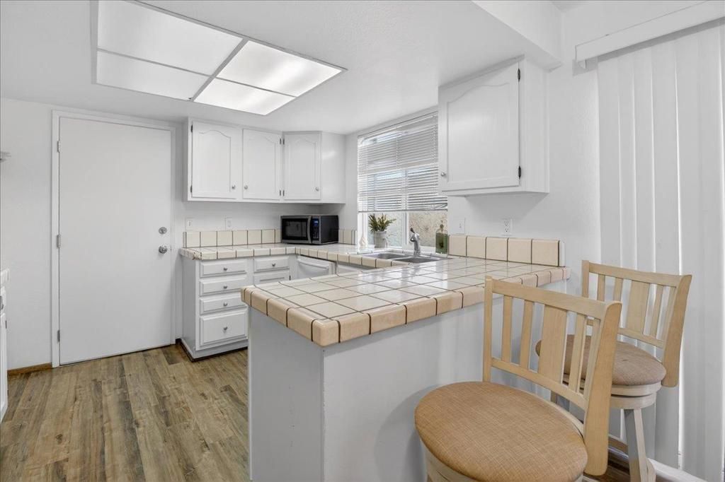 Image 13 of property listing at 525 Cloudview Drive, Watsonville, CA 95076