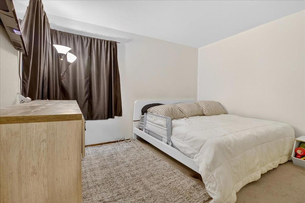 Image 18 of property listing at 525 Cloudview Drive, Watsonville, CA 95076