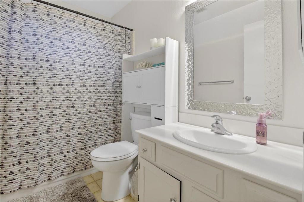 Image 20 of property listing at 525 Cloudview Drive, Watsonville, CA 95076