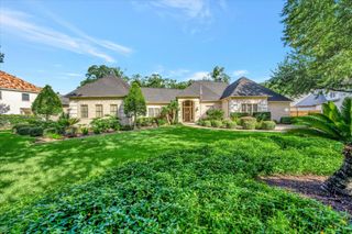 2811 Acorn Wood Way, Houston, TX 77059