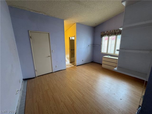 1997 Crowley Way, Las Vegas, NV 89142