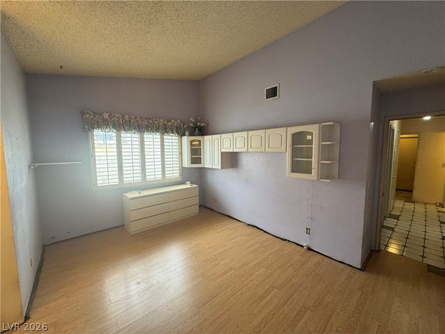 1997 Crowley Way, Las Vegas, NV 89142