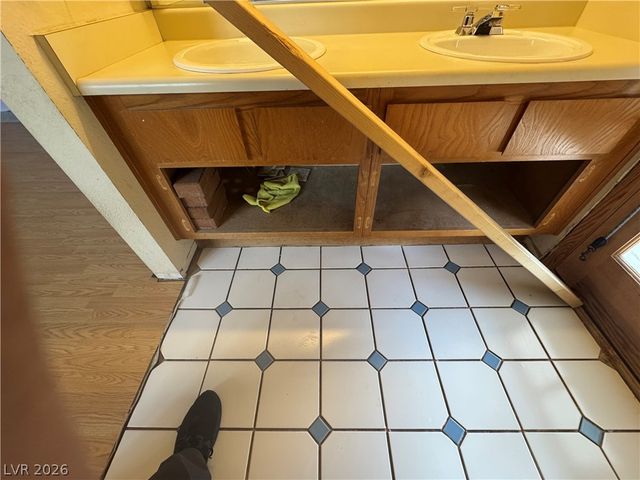 1997 Crowley Way, Las Vegas, NV 89142