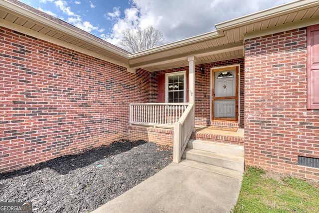 794 State Hwy 66, Young Harris, GA 30582