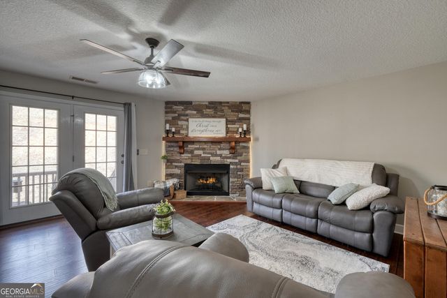 794 State Hwy 66, Young Harris, GA 30582