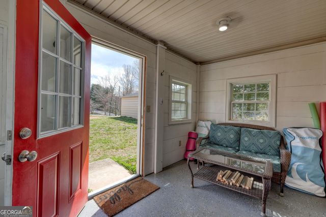 794 State Hwy 66, Young Harris, GA 30582