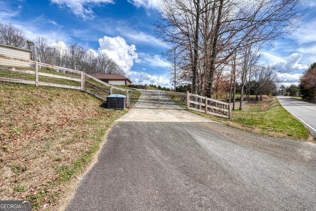 794 State Hwy 66, Young Harris, GA 30582
