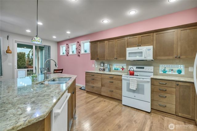 18725 145th Street E, Bonney Lake, WA 98391