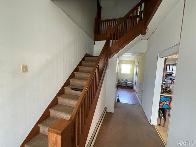 625 Montgomery Street, Staunton, IL 62088