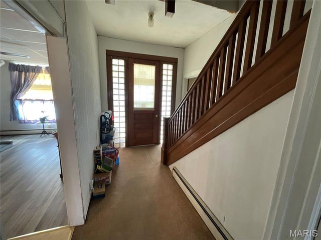 625 Montgomery Street, Staunton, IL 62088