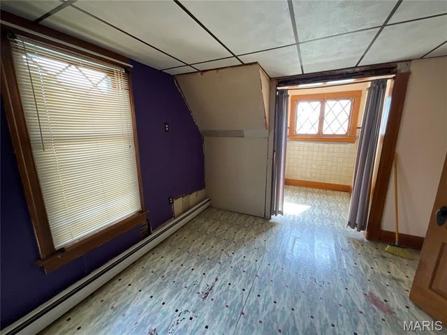 625 Montgomery Street, Staunton, IL 62088