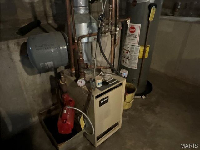 625 Montgomery Street, Staunton, IL 62088