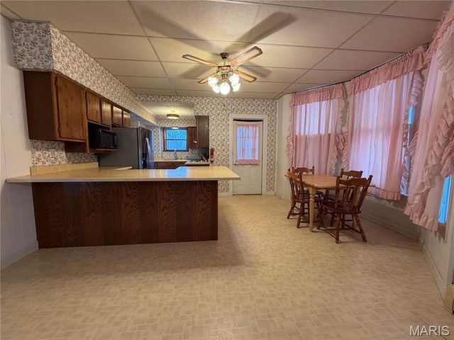 625 Montgomery Street, Staunton, IL 62088