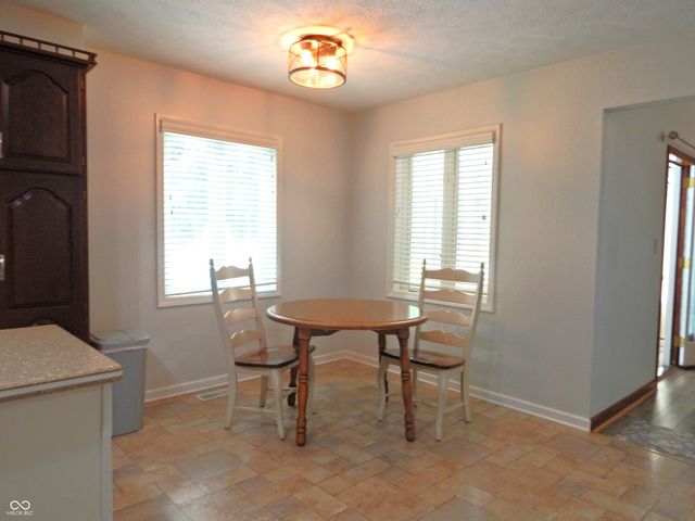 7740 Quail Ridge Drive N, Plainfield, IN 46168