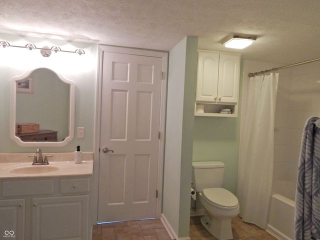 7740 Quail Ridge Drive N, Plainfield, IN 46168