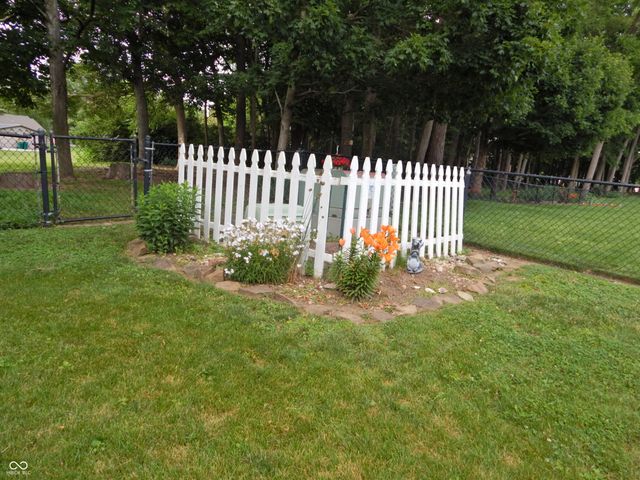 7740 Quail Ridge Drive N, Plainfield, IN 46168