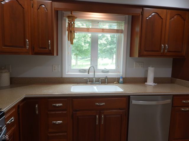 7740 Quail Ridge Drive N, Plainfield, IN 46168