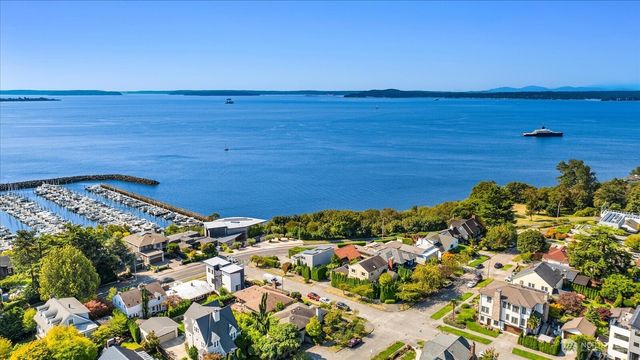 1400 Magnolia Boulevard W, Seattle, WA 98199