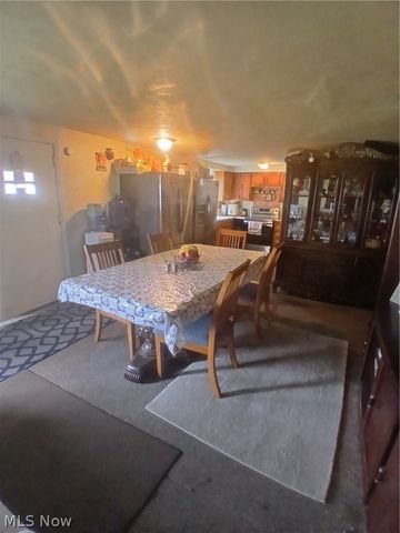 4387 Burkey Road, Austintown, OH 44515