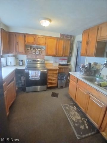 4387 Burkey Road, Austintown, OH 44515