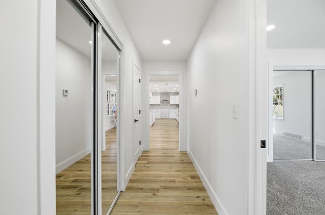 2241 N Belmont, Wichita, KS 67220