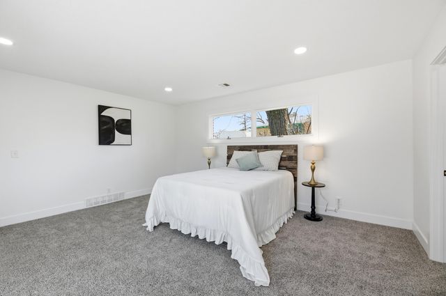 2241 N Belmont, Wichita, KS 67220