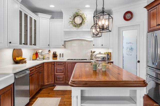 1570 Rosco Drive, West Lafayette, IN 47906