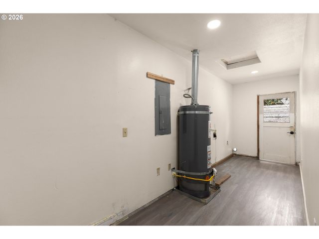 4815 Sw 202ND Ave, Beaverton, OR 97078