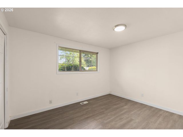4815 Sw 202ND Ave, Beaverton, OR 97078