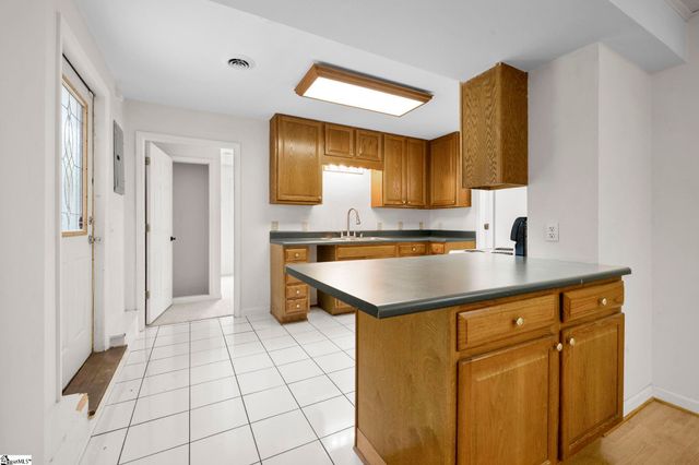 1313 N Parker Road, Greenville, SC 29609