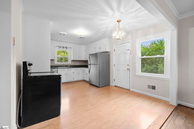 1313 N Parker Road, Greenville, SC 29609